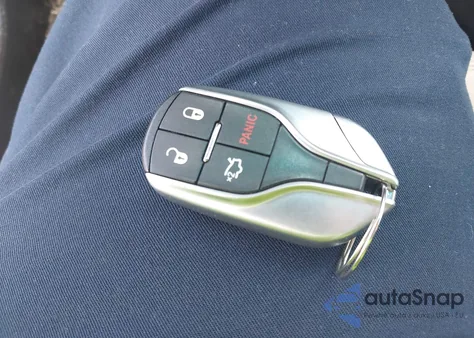 2015 Maserati Ghibli z USA, uszkodzony, nr VIN ZAM57XSA7F1133708